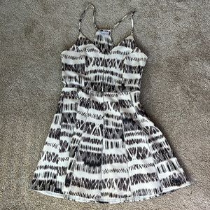 Parker racer back dress (off white with black / chocolate print)
